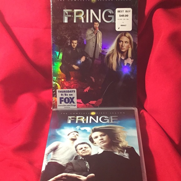 FRINGE....SEASON 1  (open) AND SEASON 2 (SEALED) - Picture 5 of 5